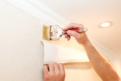 Pose de papier peint à Vaudeurs — revêtements muraux et toiles de verre